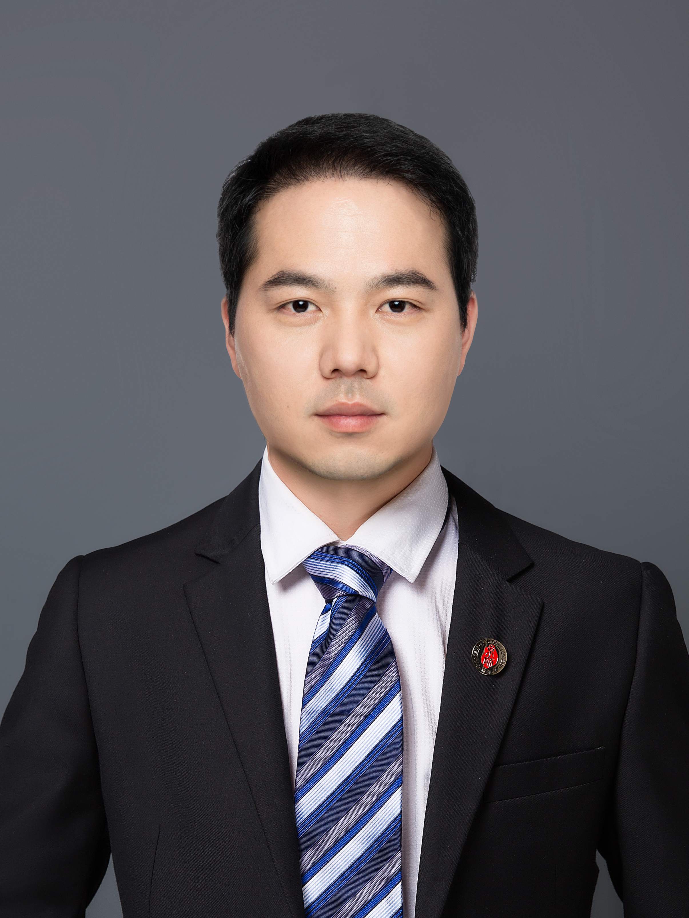 蔡龙秋律师 Kevin Tsai